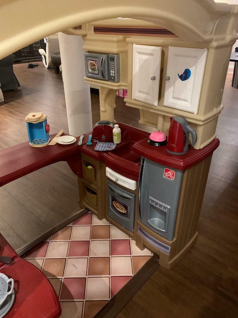 step 2 kitchen and grill